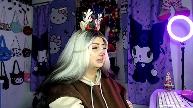 lussyevans24 online show from December 22, 2025, 6:24 am