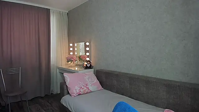 angelica marquise online show from March 21, 2025, 8:39 am