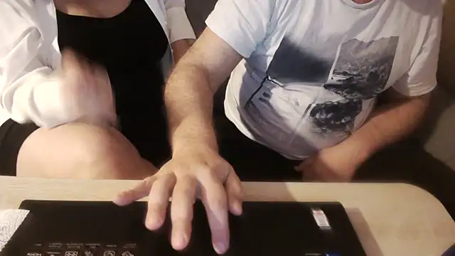 Snapshot of margotgra82 chatting on January 5, 2025, 4:27 pm margotgra82 online show from January 5, 2025, 4:27 pm