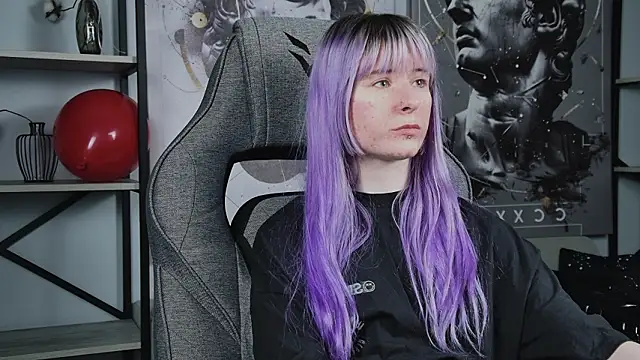 Snapshot of LexiWenford chatting on February 20, 2026, 6:26 am LexiWenford online show from February 20, 2026, 6:26 am