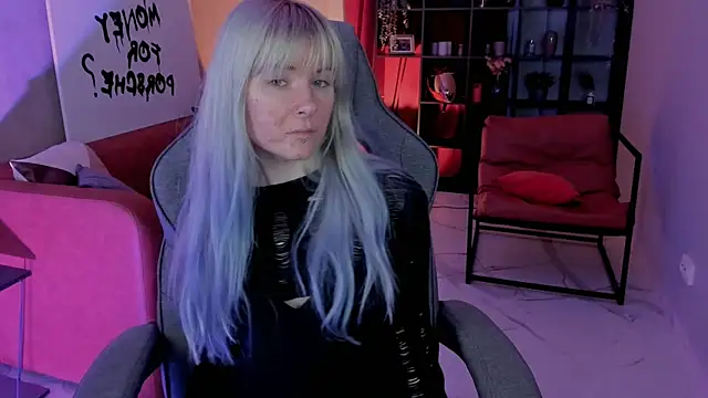 LexiWenford online show from November 19, 2025, 3:06 am