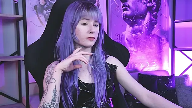 Snapshot of LexiWenford chatting on January 14, 2026, 3:21 am LexiWenford online show from January 14, 2026, 3:21 am