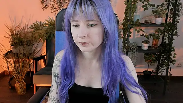 Snapshot of LexiWenford chatting on January 8, 2026, 1:11 am LexiWenford online show from January 8, 2026, 1:11 am