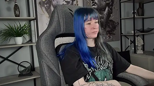 LexiWenford online show from April 16, 2026, 2:56 am