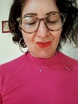 Snapshot of Viola8p chatting on January 8, 2026, 1:28 pm Viola8p online show from January 8, 2026, 1:28 pm