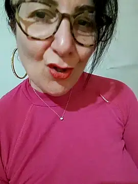 Snapshot of Viola8p chatting on January 18, 2026, 3:15 pm Viola8p online show from January 18, 2026, 3:15 pm