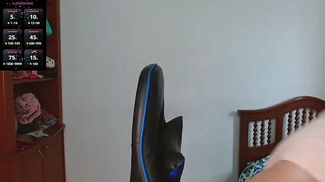 Snapshot of alexaa08 chatting on October 28, 2025, 12:26 pm alexaa08 online show from October 28, 2025, 12:26 pm