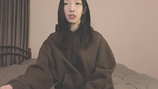 Snapshot of fairy_di chatting on October 5, 2025, 6:20 pm fairy di online show from October 5, 2025, 6:20 pm