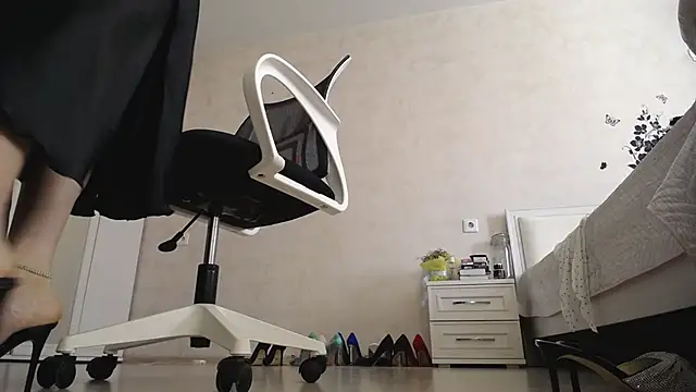 Snapshot of Devil_Goddess chatting on March 1, 2025, 10:55 am Devil Goddess online show from March 1, 2025, 10:55 am