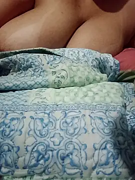 Snapshot of Mirella_Mattos chatting on April 7, 2026, 1:51 am Mirella Mattos online show from April 7, 2026, 1:51 am