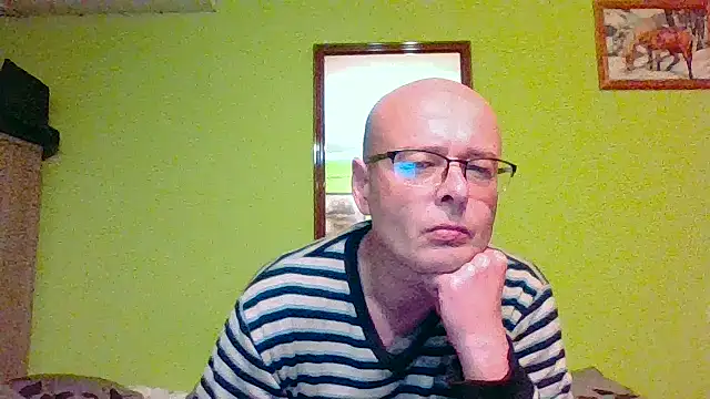 Tiger202441 online show from May 18, 2026, 9:30 pm