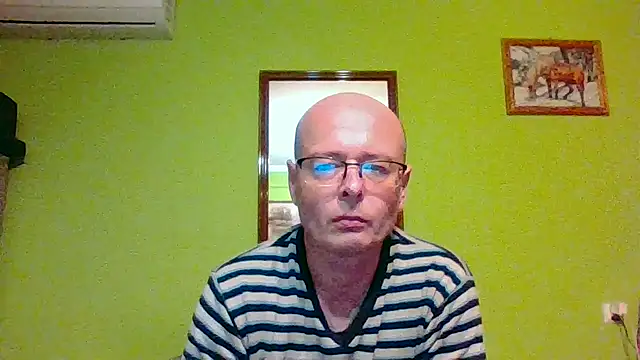 Tiger202441 online show from May 7, 2026, 8:56 pm
