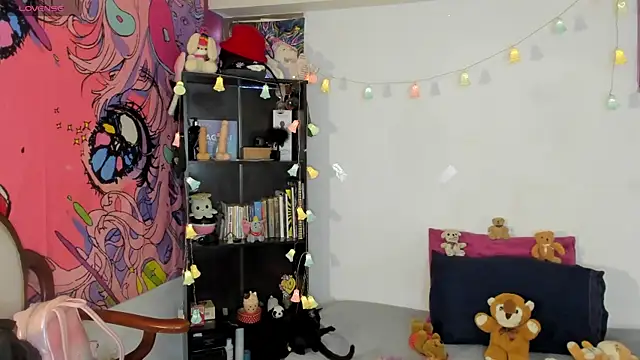 Snapshot of kittyzenn chatting on October 23, 2025, 5:33 pm kittyzenn online show from October 23, 2025, 5:33 pm