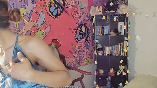 Snapshot of kittyzenn chatting on November 22, 2025, 6:18 pm kittyzenn online show from November 22, 2025, 6:18 pm