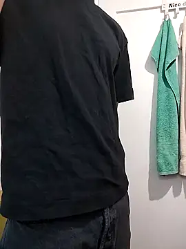 Dennis 2024 online show from March 9, 2026, 9:40 pm