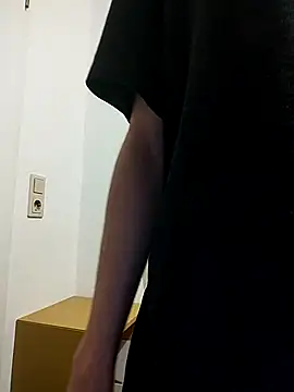 Dennis 2024 online show from March 14, 2026, 5:35 am