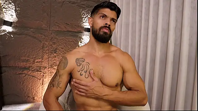 Snapshot of DannSaenz chatting on April 11, 2026, 8:34 pm DannSaenz online show from April 11, 2026, 8:34 pm