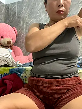 Linaannn online show from January 6, 2026, 12:09 pm