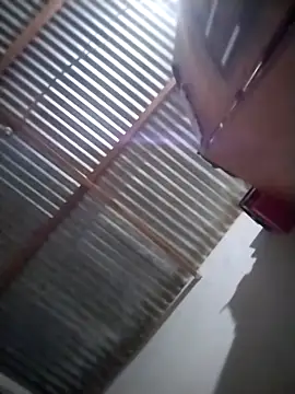 Convertiblechulo online show from April 14, 2026, 2:38 am