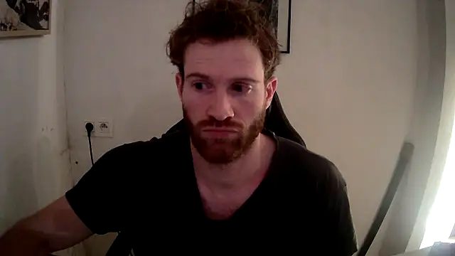 Snapshot of simba_1307 chatting on February 22, 2025, 9:26 pm simba 1307 online show from February 22, 2025, 9:26 pm