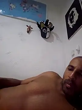 Snapshot of Binhosex2024 chatting on March 15, 2026, 2:35 pm Binhosex2024 online show from March 15, 2026, 2:35 pm