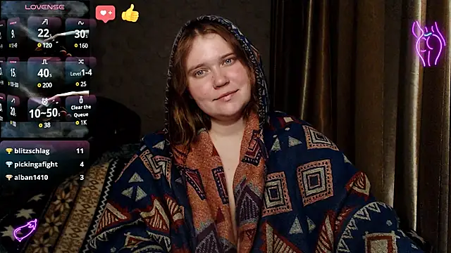 Snapshot of daisy_low chatting on February 24, 2025, 9:41 pm daisy low online show from February 24, 2025, 9:41 pm