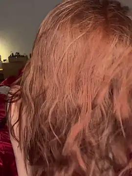 Snapshot of OmeliaDior chatting on September 18, 2025, 5:05 pm OmeliaDior online show from September 18, 2025, 5:05 pm