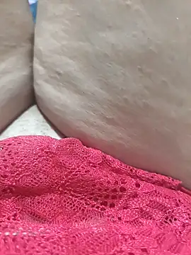 juhpimentinhaAs online show from February 18, 2026, 10:17 pm