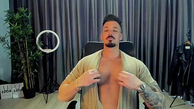 HaydenSpearss online show from April 15, 2026, 12:42 pm