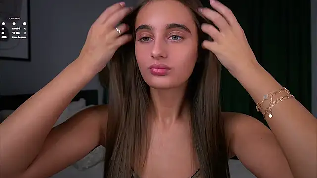 Snapshot of PiquingOgalala chatting on November 26, 2025, 1:05 am PiquingOgalala online show from November 26, 2025, 1:05 am