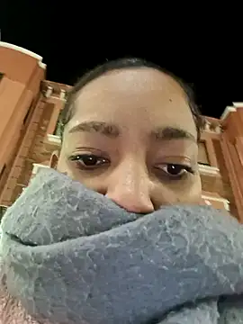 Laanegraofficial  online show from December 7, 2024, 7:38 pm