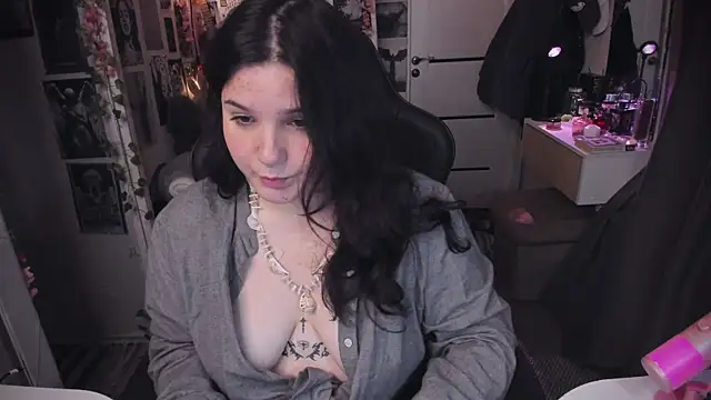 Diasporaaa online show from October 29, 2025, 8:30 pm