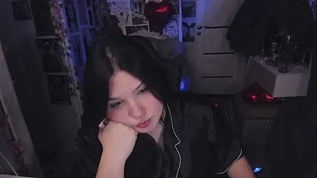 Diasporaaa online show from October 17, 2025, 1:53 am