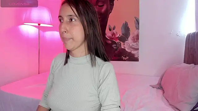 aleja rythm online show from November 30, 2025, 6:19 pm