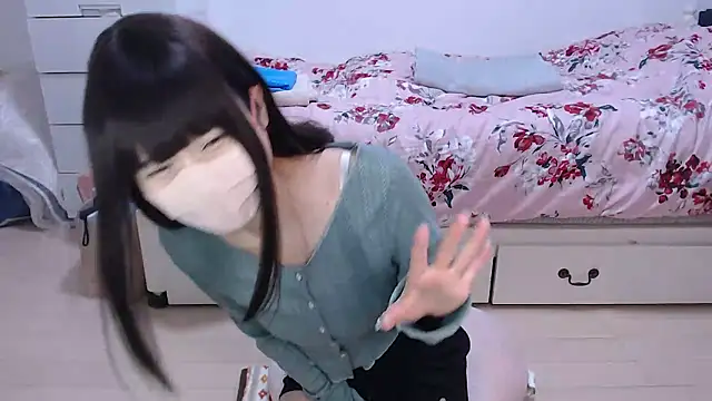 AMI   oO online show from November 30, 2025, 9:54 am