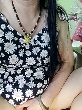 Snapshot of Hangem111 chatting on March 20, 2026, 6:42 pm Hangem111 online show from March 20, 2026, 6:42 pm