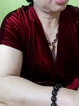 Snapshot of Hangem111 chatting on March 13, 2026, 2:44 pm Hangem111 online show from March 13, 2026, 2:44 pm