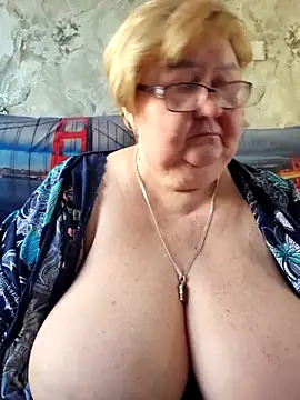 Snapshot of Awn290668 chatting on March 8, 2026, 11:24 am Awn290668 online show from March 8, 2026, 11:24 am