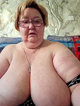 Snapshot of Awn290668 chatting on April 14, 2026, 5:34 am Awn290668 online show from April 14, 2026, 5:34 am