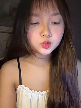 Alice1818 online show from October 16, 2025, 6:38 pm