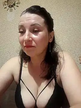 MriaLove31 online show from October 2, 2025, 7:28 pm