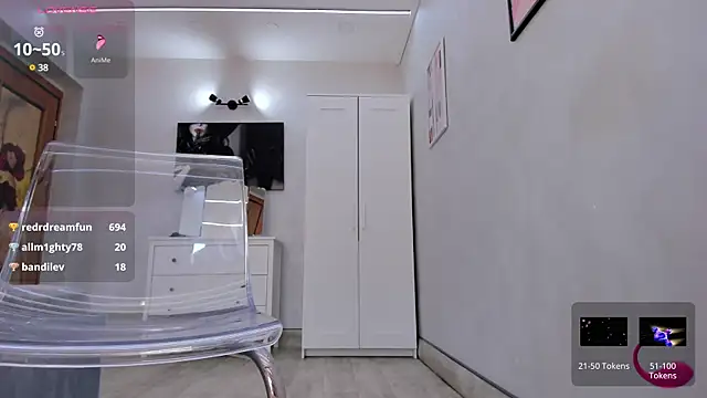 Jessy Jo online show from March 9, 2025, 10:52 am