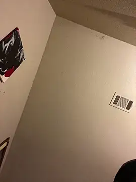 Snapshot of magicDick2842 chatting on November 27, 2025, 9:32 am magicDick2842 online show from November 27, 2025, 9:32 am