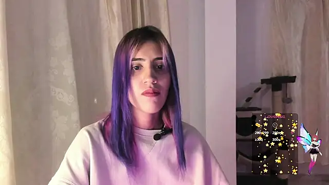 Snapshot of linnie_ chatting on December 12, 2024, 8:25 am linnie  online show from December 12, 2024, 8:25 am