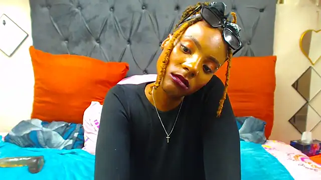 Snapshot of SAVAGExBOO chatting on March 6, 2025, 1:16 am SAVAGExBOO online show from March 6, 2025, 1:16 am