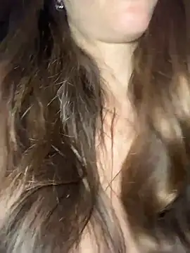 Snapshot of Eyline chatting on March 26, 2026, 6:39 pm Eyline online show from March 26, 2026, 6:39 pm