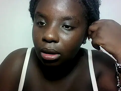 Snapshot of hotebbbyy chatting on October 7, 2025, 6:09 pm hotebbbyy online show from October 7, 2025, 6:09 pm