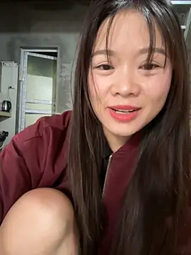 Hellen 111 online show from October 8, 2025, 2:46 am