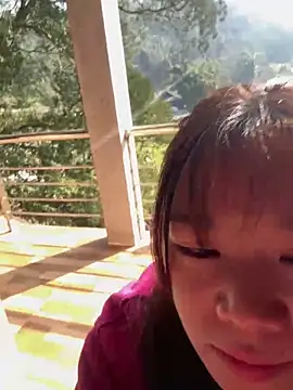 Hellen 111 online show from March 4, 2025, 2:06 am