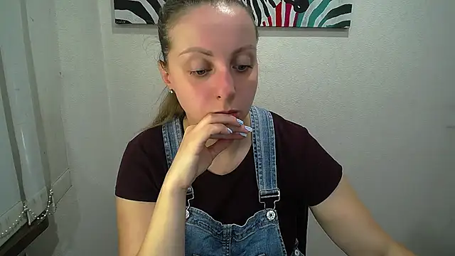  Annabelle Lee online show from July 29, 2026, 6:01 am